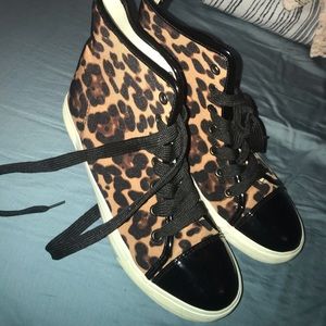 LEOPARD PRINT HIGH TOPS